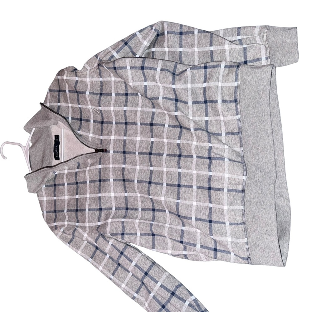 Medium men’s nautica collared sweatshirt